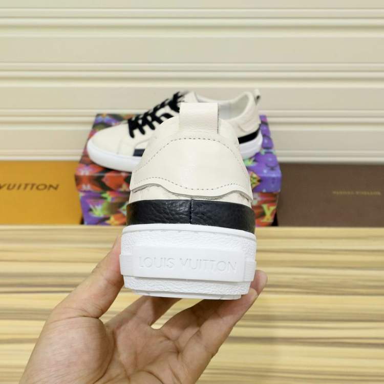Picture of Louis Vuitton Shoes _SKULVsz38-45mnf100715459